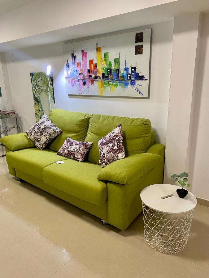 Badarosa 2 House10Min To Barceloncity&Nearto Beach Badalona Eksteriør billede