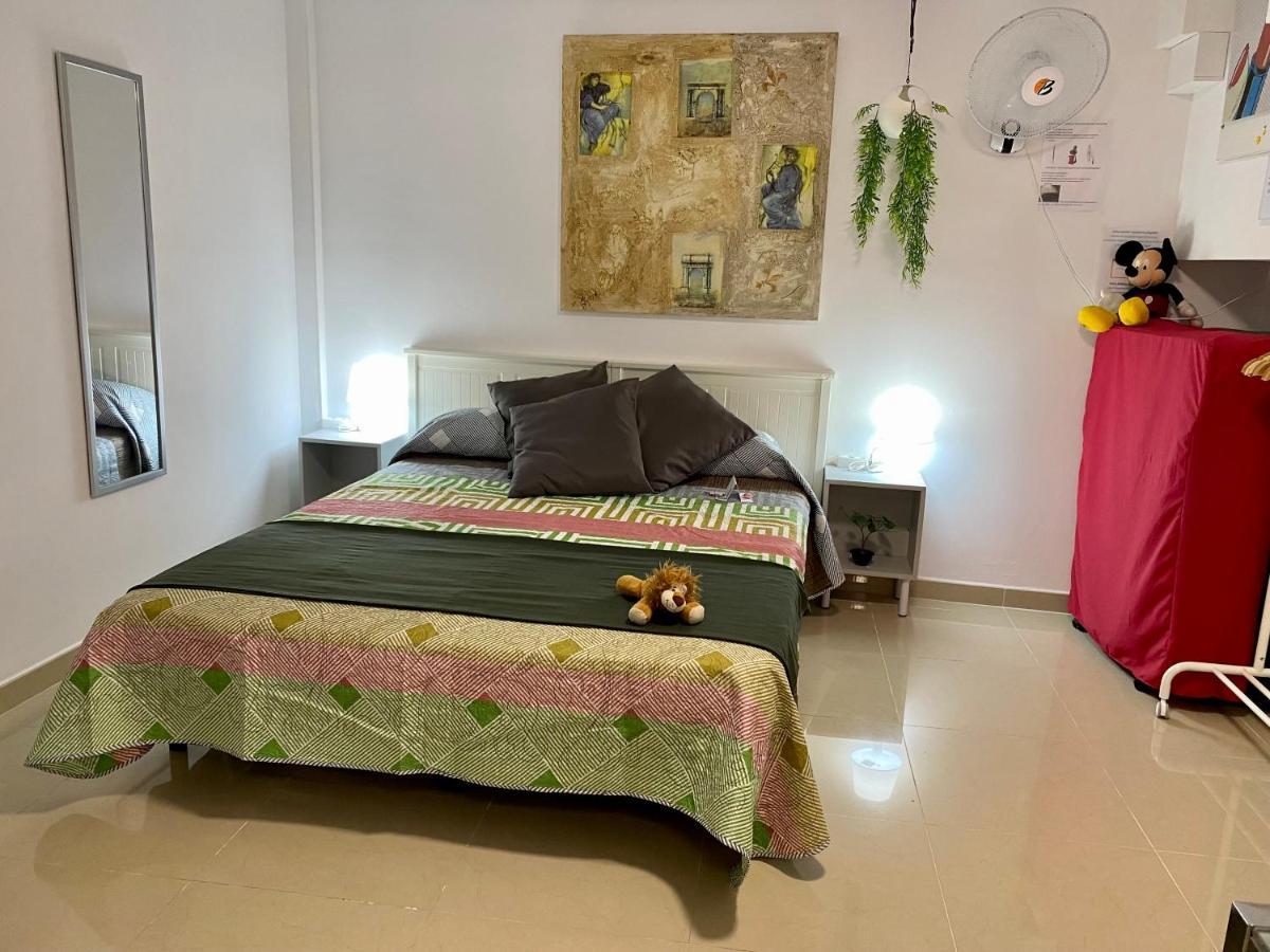 Badarosa 2 House10Min To Barceloncity&Nearto Beach Badalona Eksteriør billede